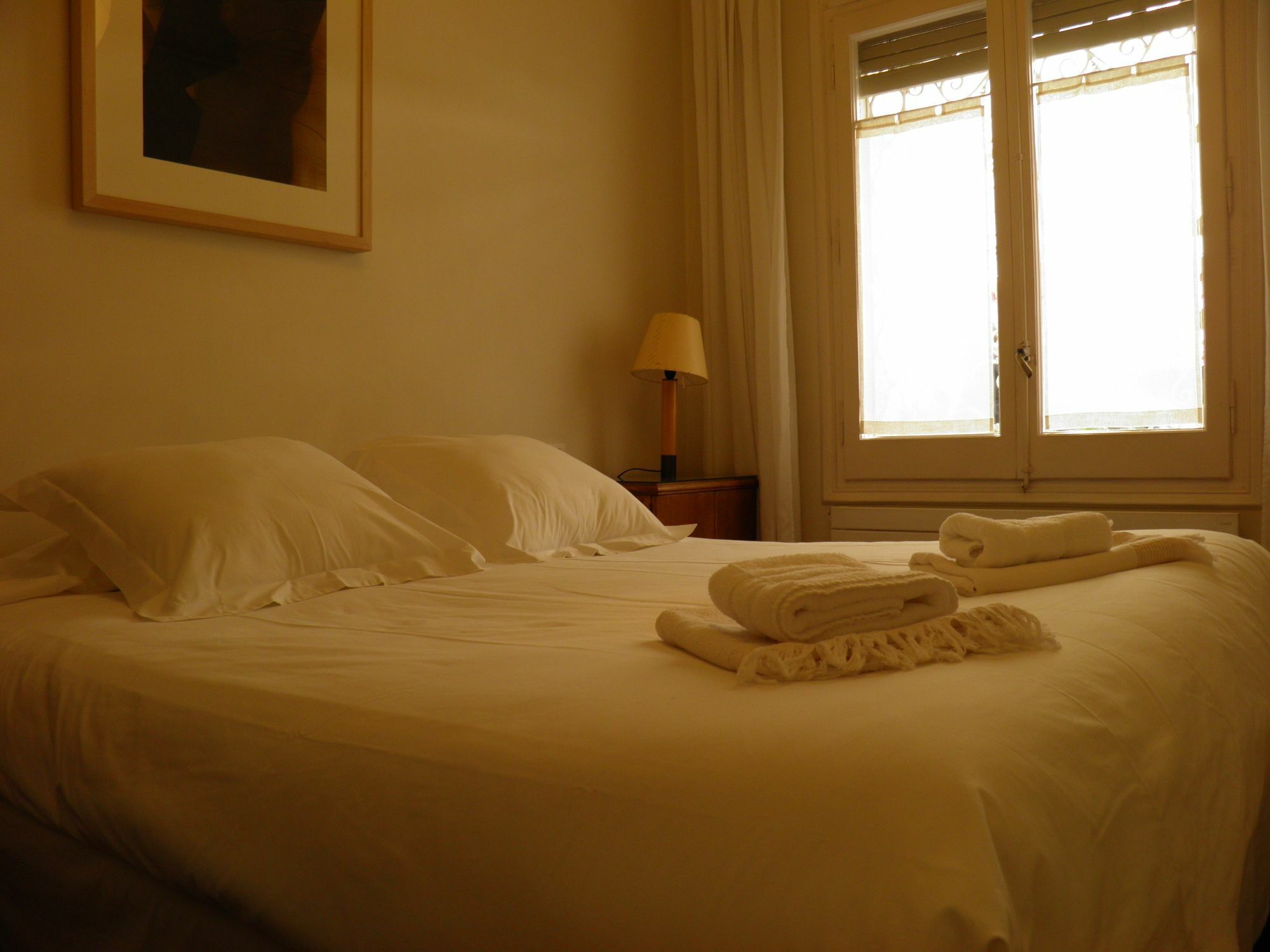 Suitur Courtyard Apartment Barselona Dış mekan fotoğraf
